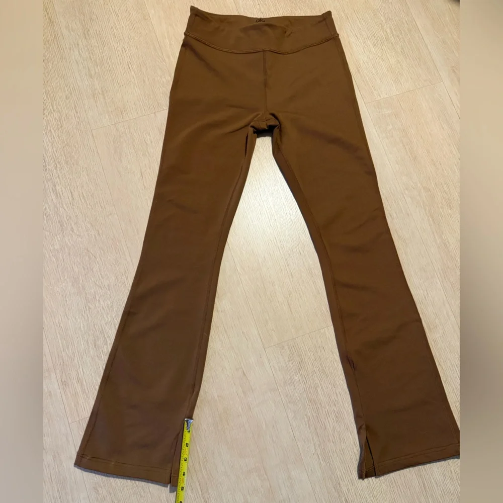 Alo YOGA cinnamon brown women's pants size small low waist